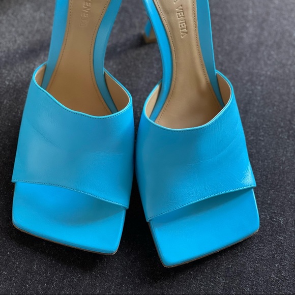 Bottega Veneta Stretch Mule - Picture 11 of 11